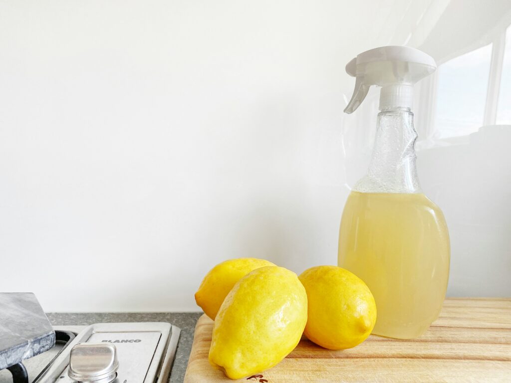Natural kitchen cleaning hacks using baking soda vinegar and lemon