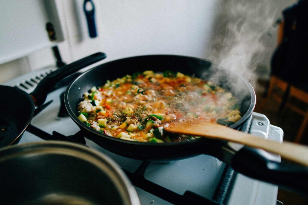 Healthy cooking using ceramic non-stick cookware